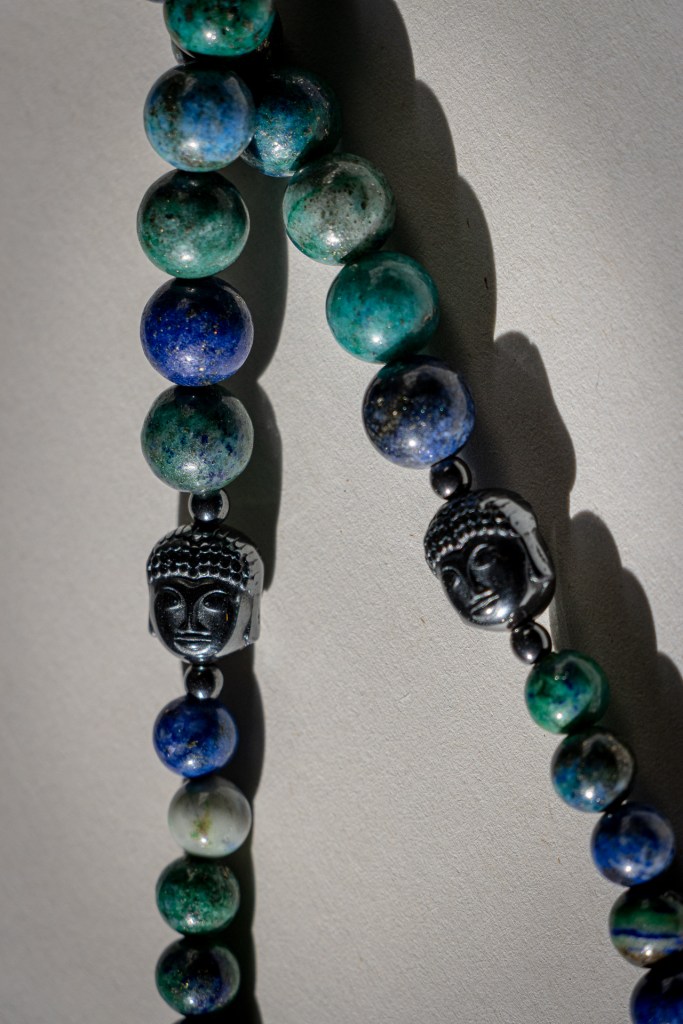 Con aporte de hematita personalizada para pieza de artesanía creada a partir de una intención personal– Proyecto In Lak’ech